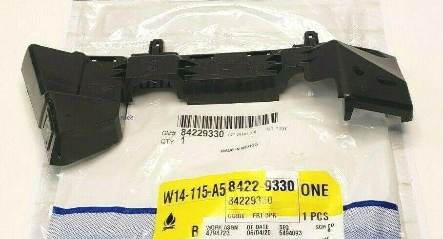 Напрямна переднього бампера ліва GM 84229330 23422549 84020169 Chevrolet Cruze