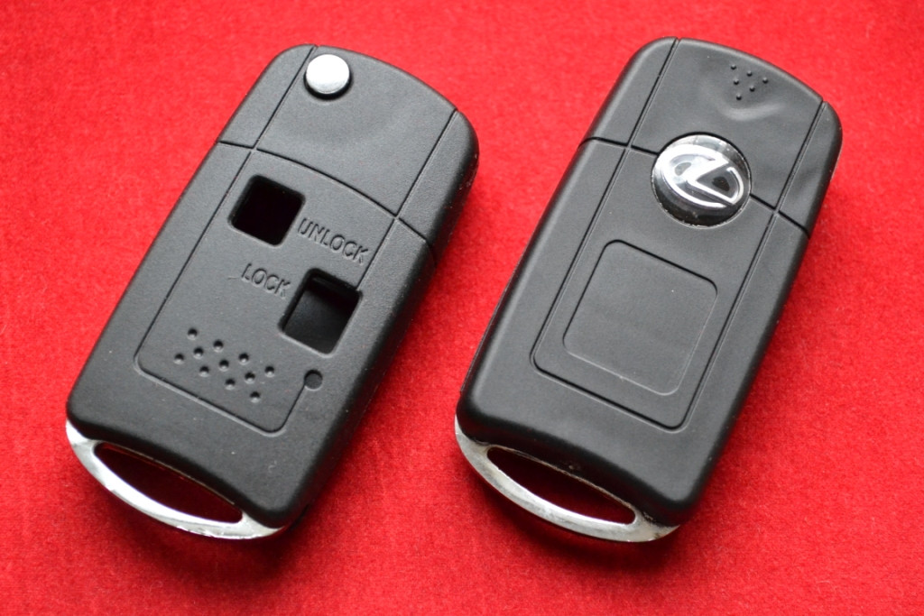 Викидний ключ на Lexus es300, gs300, gs400, is300, lx470, rx300, корпус 2 кнопки Різновид Дуга
