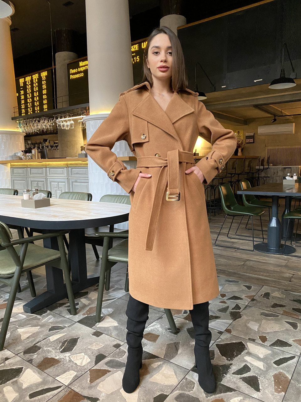 Зимове жіноче кашемірове фабричне пальто