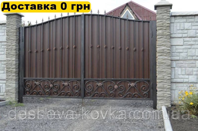Ковані ворота з профнастилом та елементами ковки