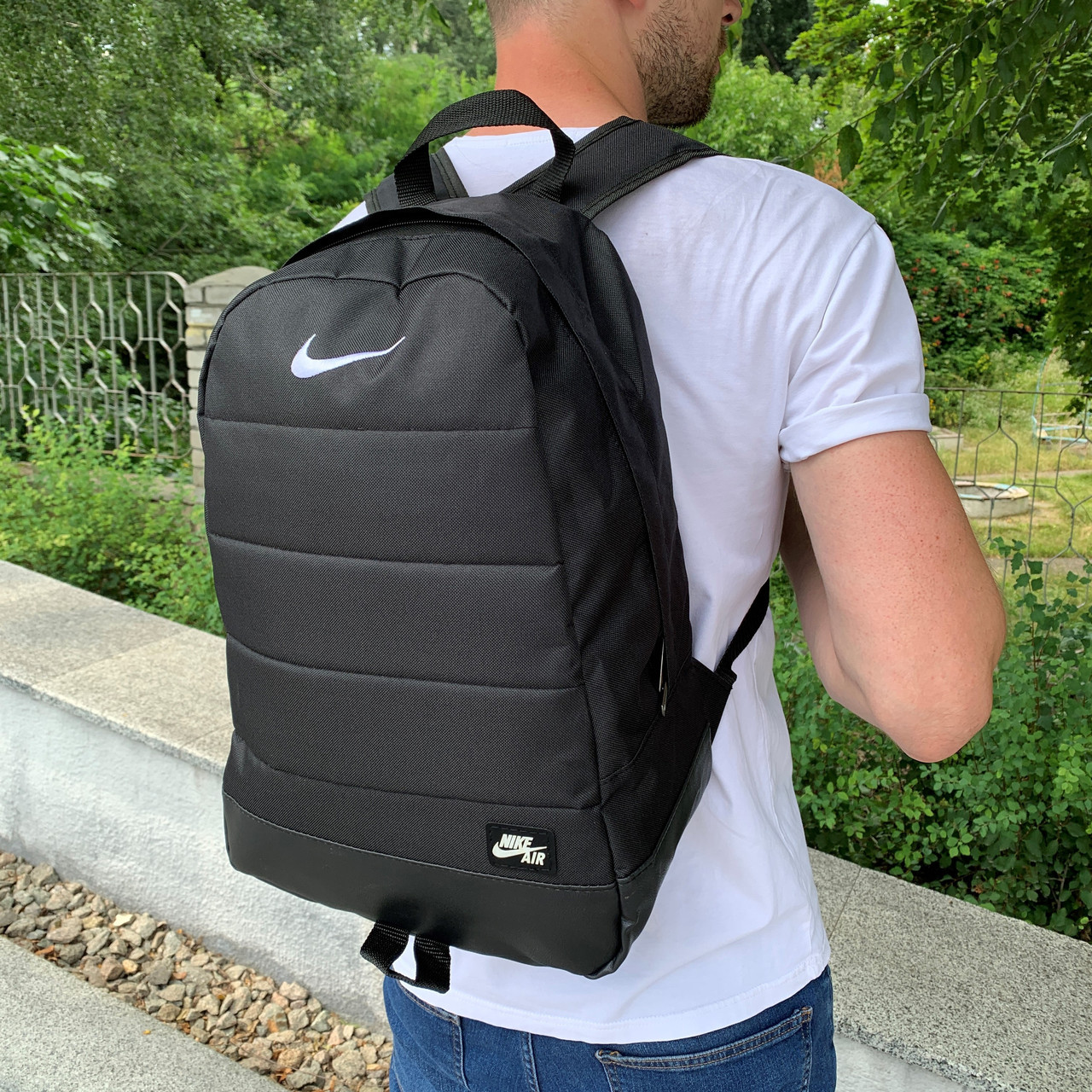 Хітова забарвлення. Рюкзак NIKE /Найк портфель чорний