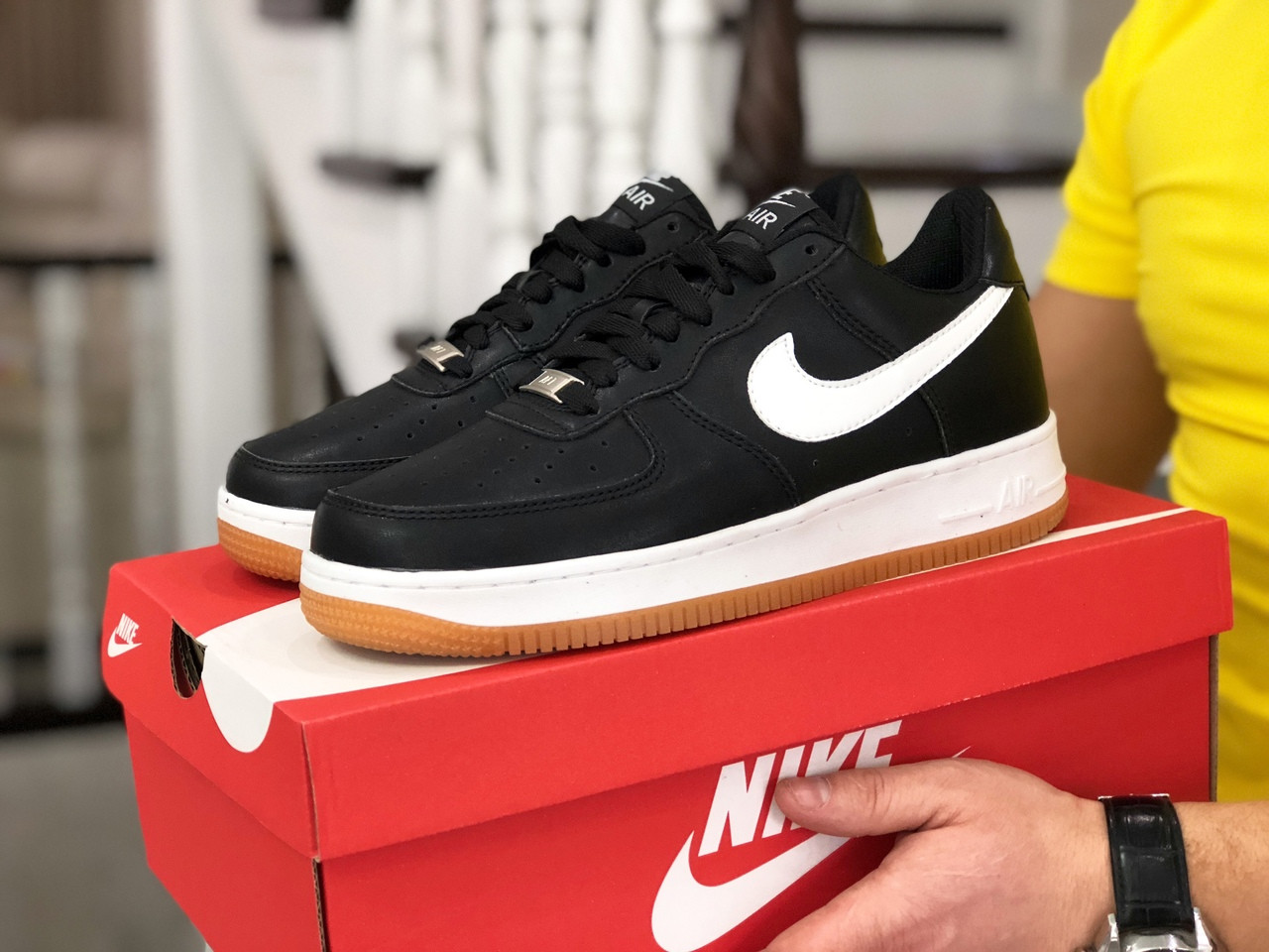 Чоловічі демосезонні низькі кросівки Nike Air Force Af 1, чорні з білим\ коричневим Найк Аір Форс