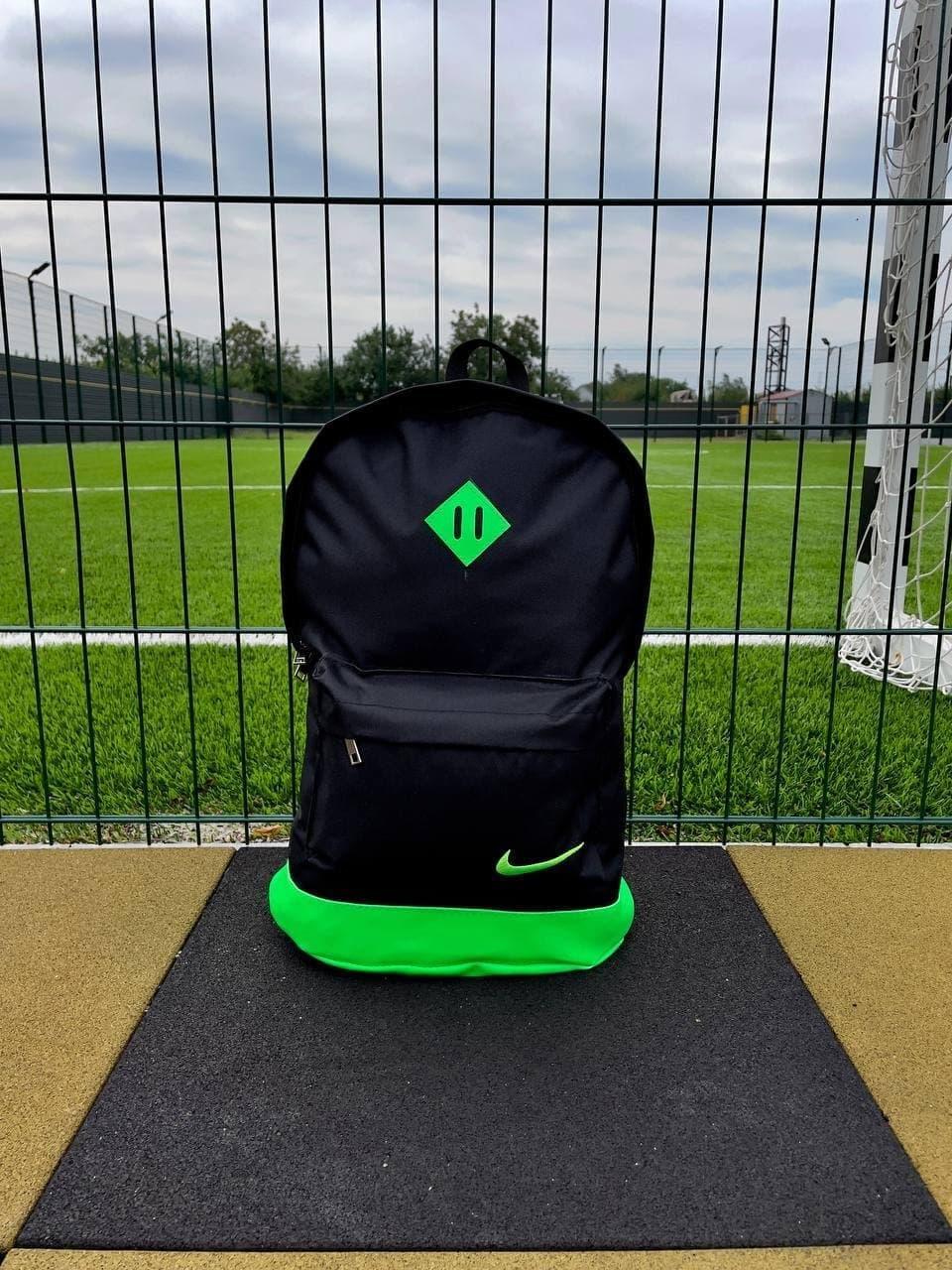 Рюкзак міський NIKE. Чорний з салатовим.