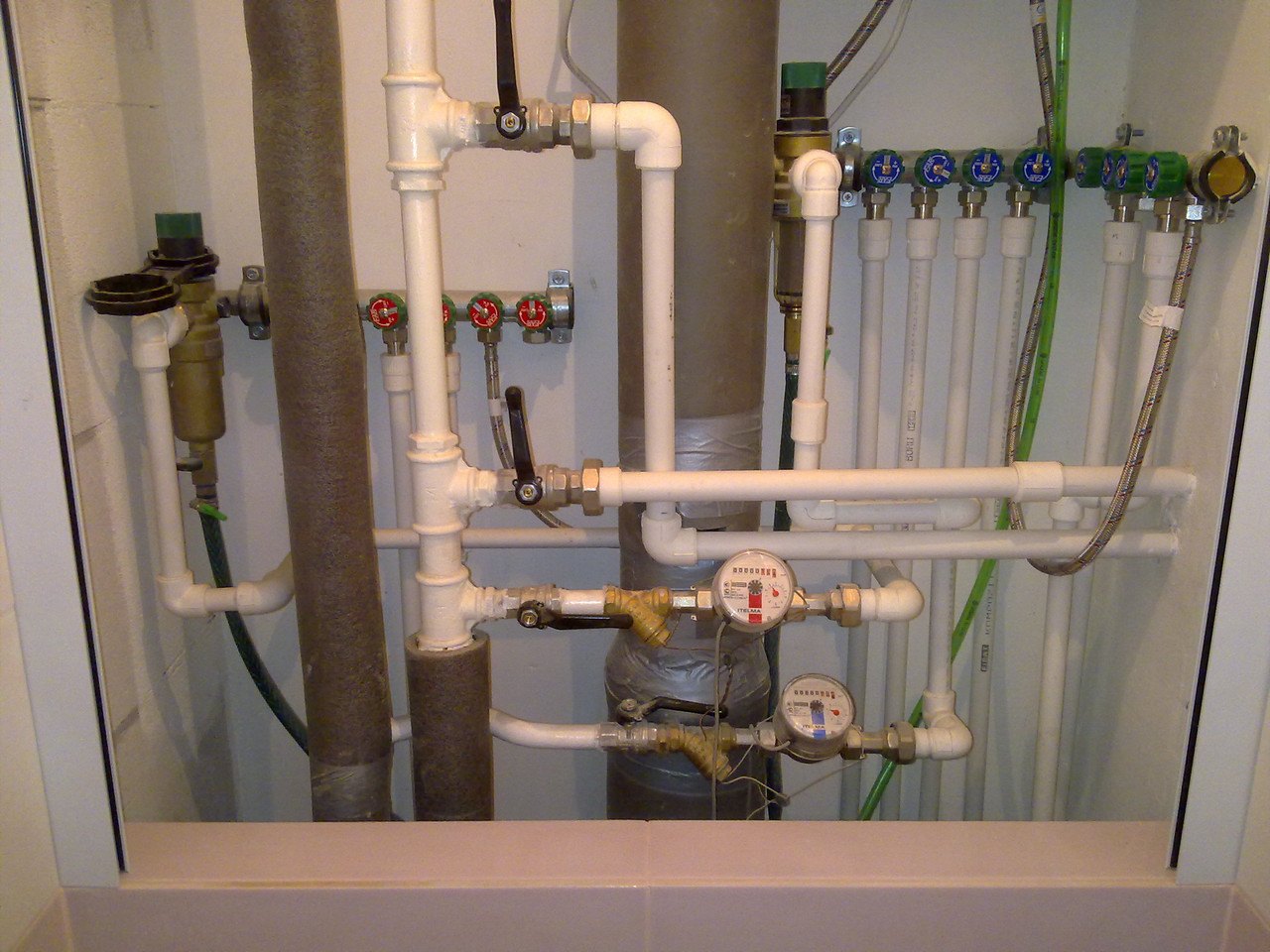 Прокладка труб водоснабжения,отопления, канализации - фото 1 - id-p223642477