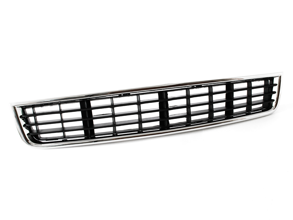 ЗАГЛУШКА В ПЕРЕДНІЙ БАМПЕР Audi A4 B6 00-04