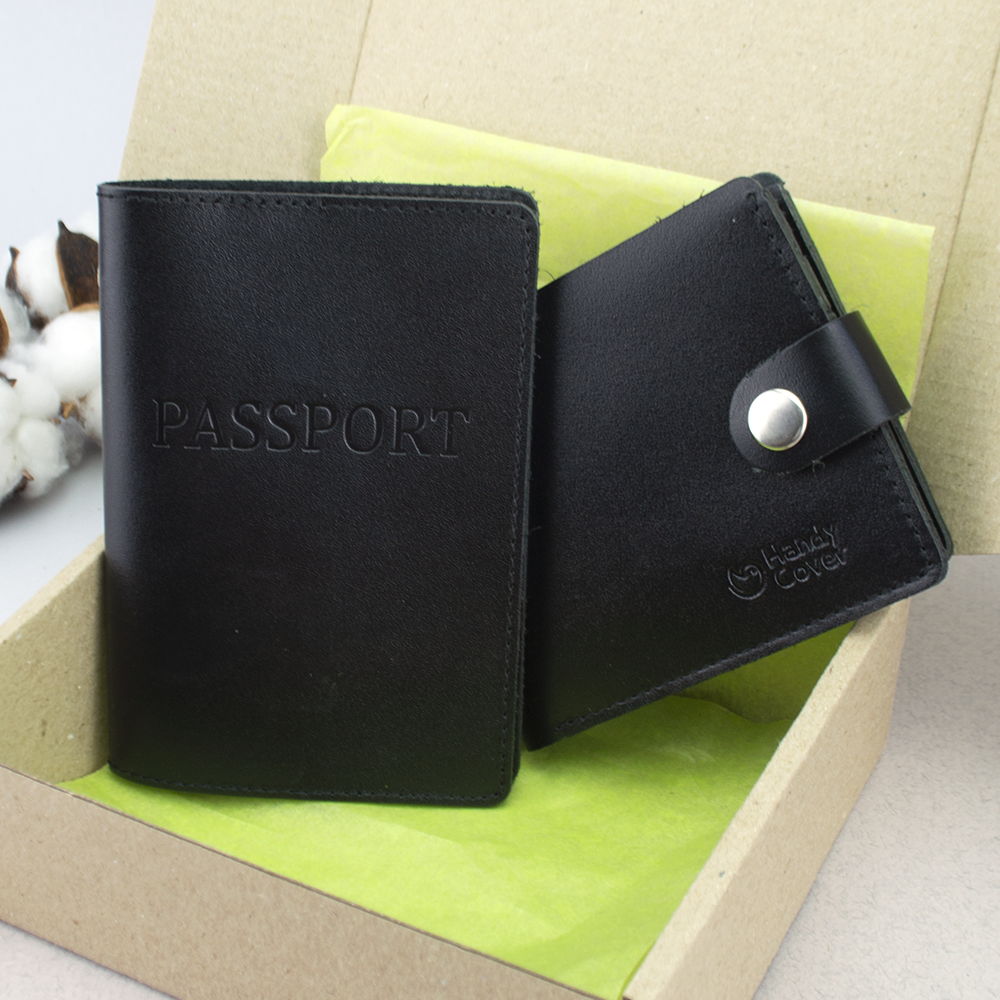 Подарунковий чоловічий набір №56: обкладинка на паспорт + портмоне HC0042 (чорний)