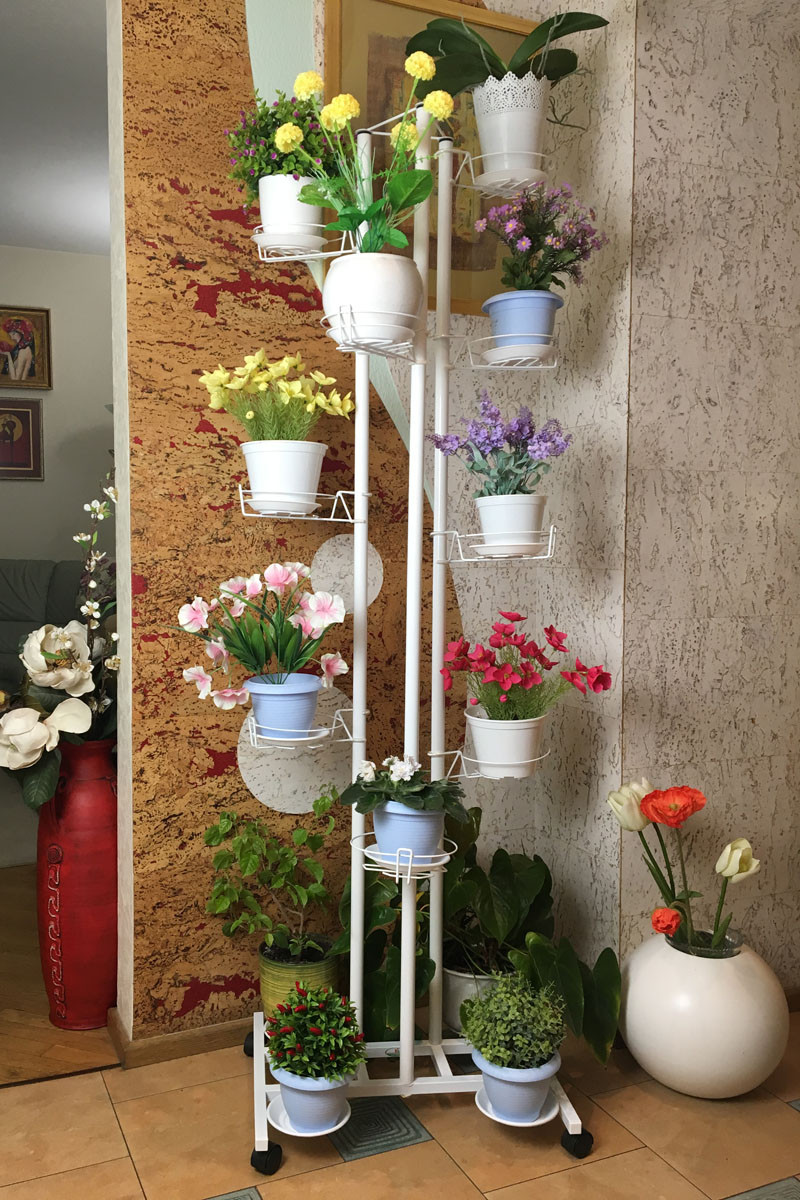 Підставка для квітів BeStand "ТРІО" з рухомими кошиками, висота 180 см, колір білий.