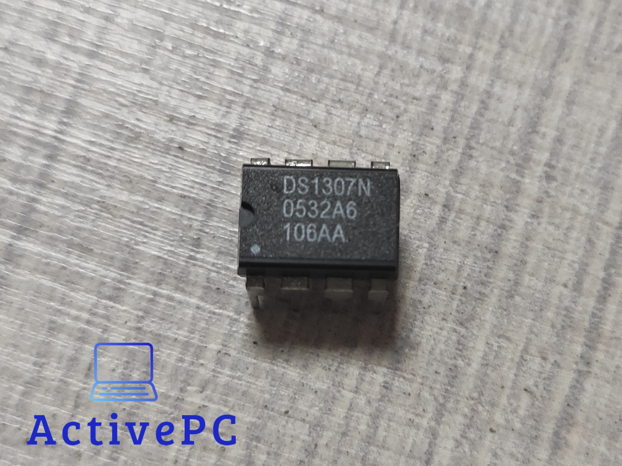 DS1307N годинник реального часу DIP8