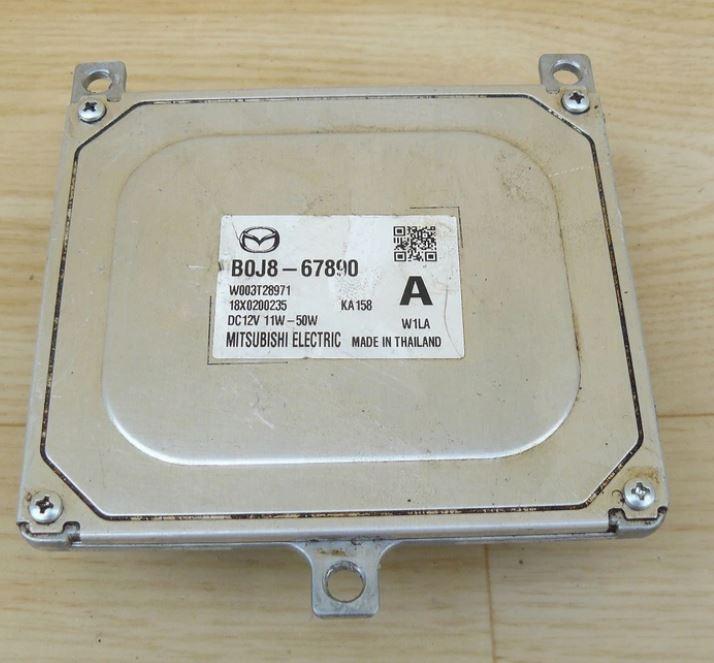 Mitsubishi W003T28971 Модуль управління фарою LED Mazda 3 B0J8-67890