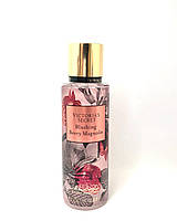 Спрей для тела Victoria's Secret Blushing Berry Magnolia (Виктория Сикрет Блашинг Берри Магнолия) 250 мл