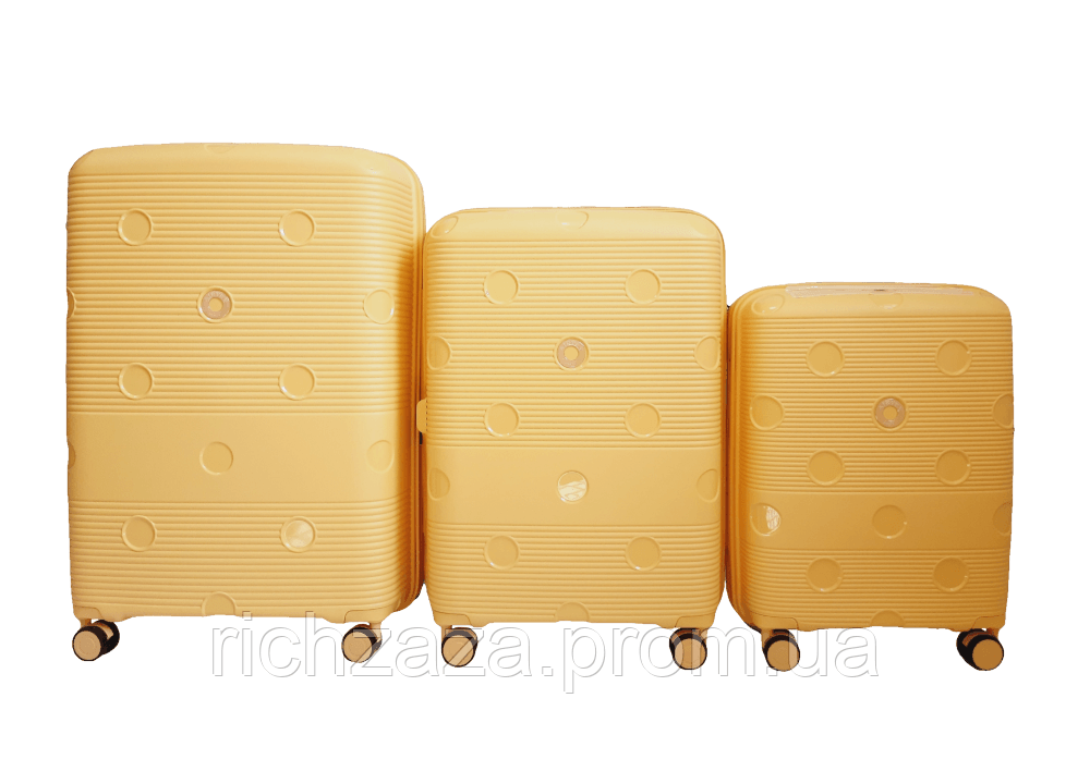 Комплект жовтих дорожніх валіз (LMS) поліпропілен на 4 колесах фірма AIRTEX Paris 246 yellow