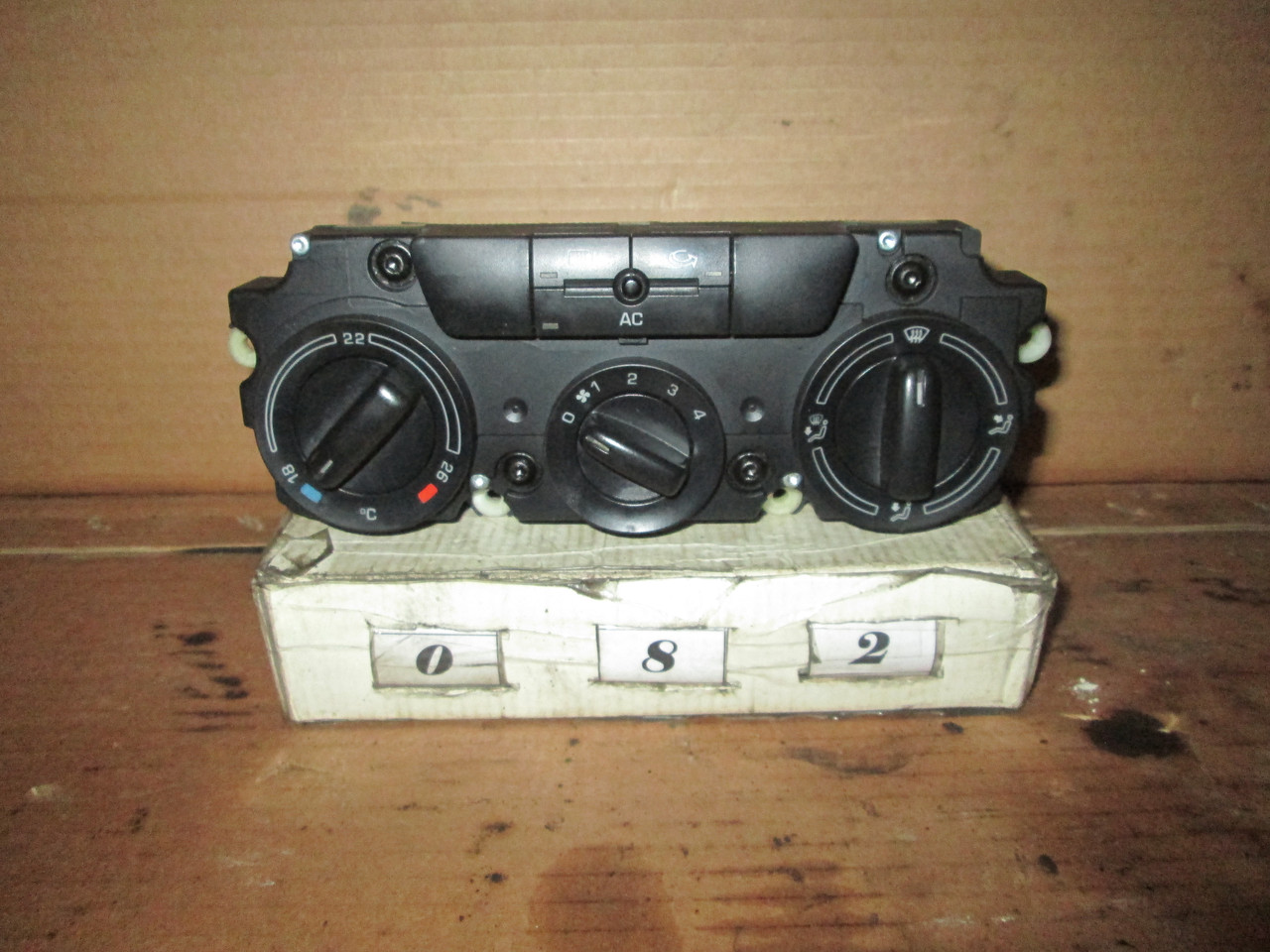 No82 Б/у Блок управління пічкою / клімат-контролем для Skoda Fabia III Polo 6R 2014-, фото 1