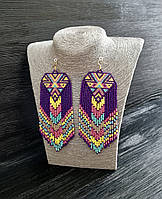 Довгі сережки ручної роботи з бісеру