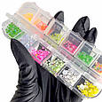 Набір неонових яскравих страз - каміння для дизайну та декору нігтів у пластиковому контейнері, 12шт./уп., фото 5