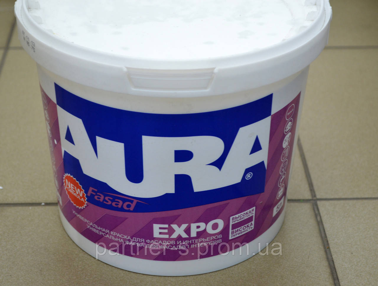  Універсальна фарба для інтер'єрів і фасадів Fasad Expo AURA (2,5 л/ 3,7 кг)