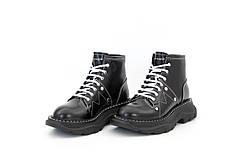 Жіночі демісезоні черевики Aleexandr Mcqueen Boots Black / Олександр Маккуїн чорні з натуральної шкіри високі, фото 3
