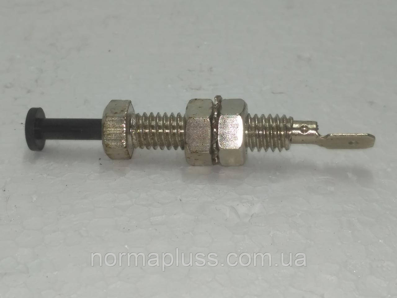 Кінцевик капота / багажника, фото 1