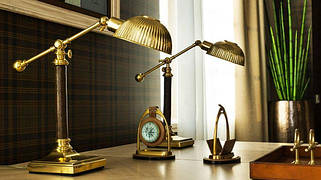 Настільні лампи