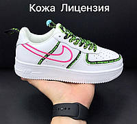 Женские кроссовки Nike Air Force кожаные белые с цветным принтом р 36-41