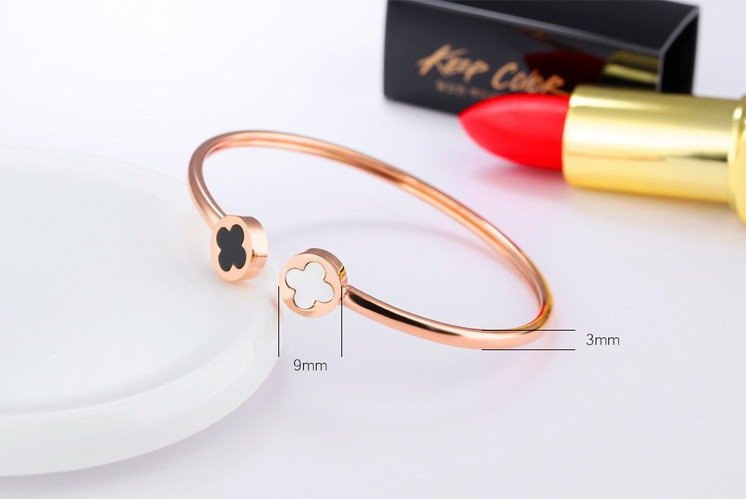 Браслет Чорно-білий конюшина, фото 1