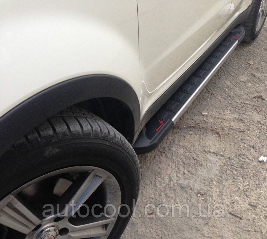 Бічні пороги "RedLine V1" Audi Q5 2008+ Аудіок'ю5 