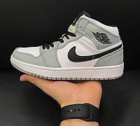 Женские кроссовки Nike Jordan высокие кожа серые с белым и черным р 36-41 ()