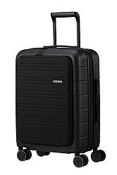 Маленький пластиковий чемодан American Tourister Novastream