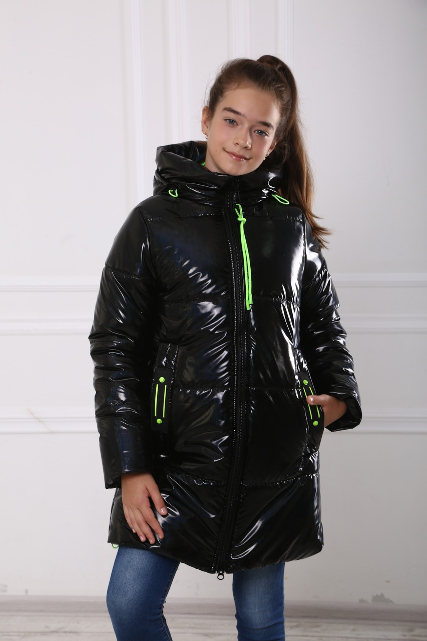 Зимняя куртка пуховик на девочку удлиненная куртка черная лаковая 12 лет - фото 1 - id-p1467834833