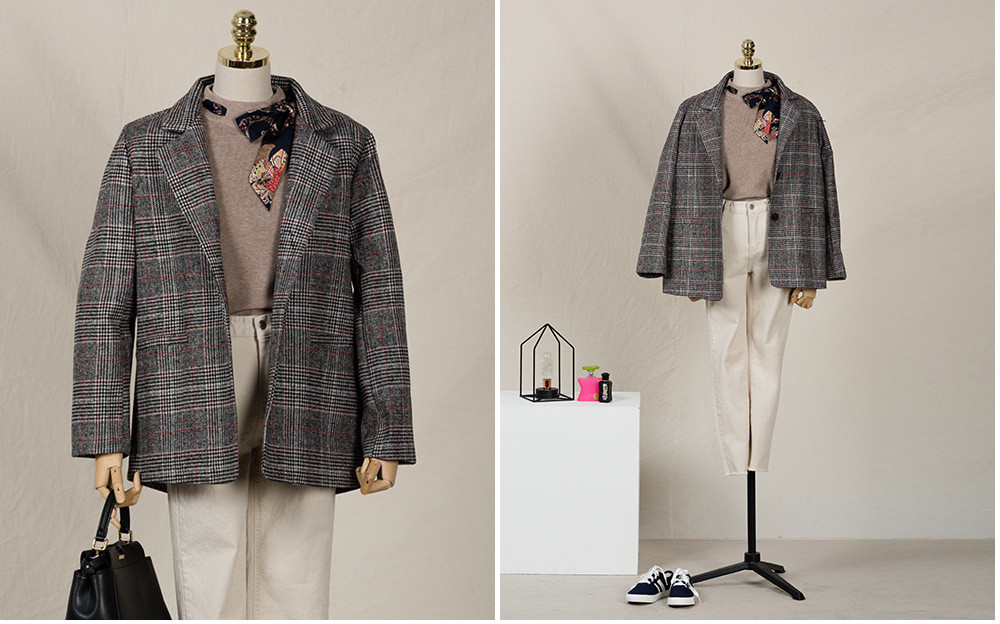 Жағажайдағы кеуделі