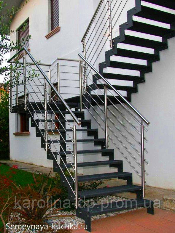 Металлические лестницы - фото 1 - id-p1468189253
