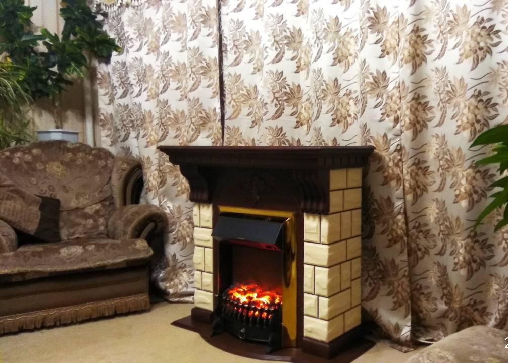 Підлоговий каминокомплект Fireplace Тайбей Білий + Венге ефект мерехтливих дров зі звуком і обігрівом