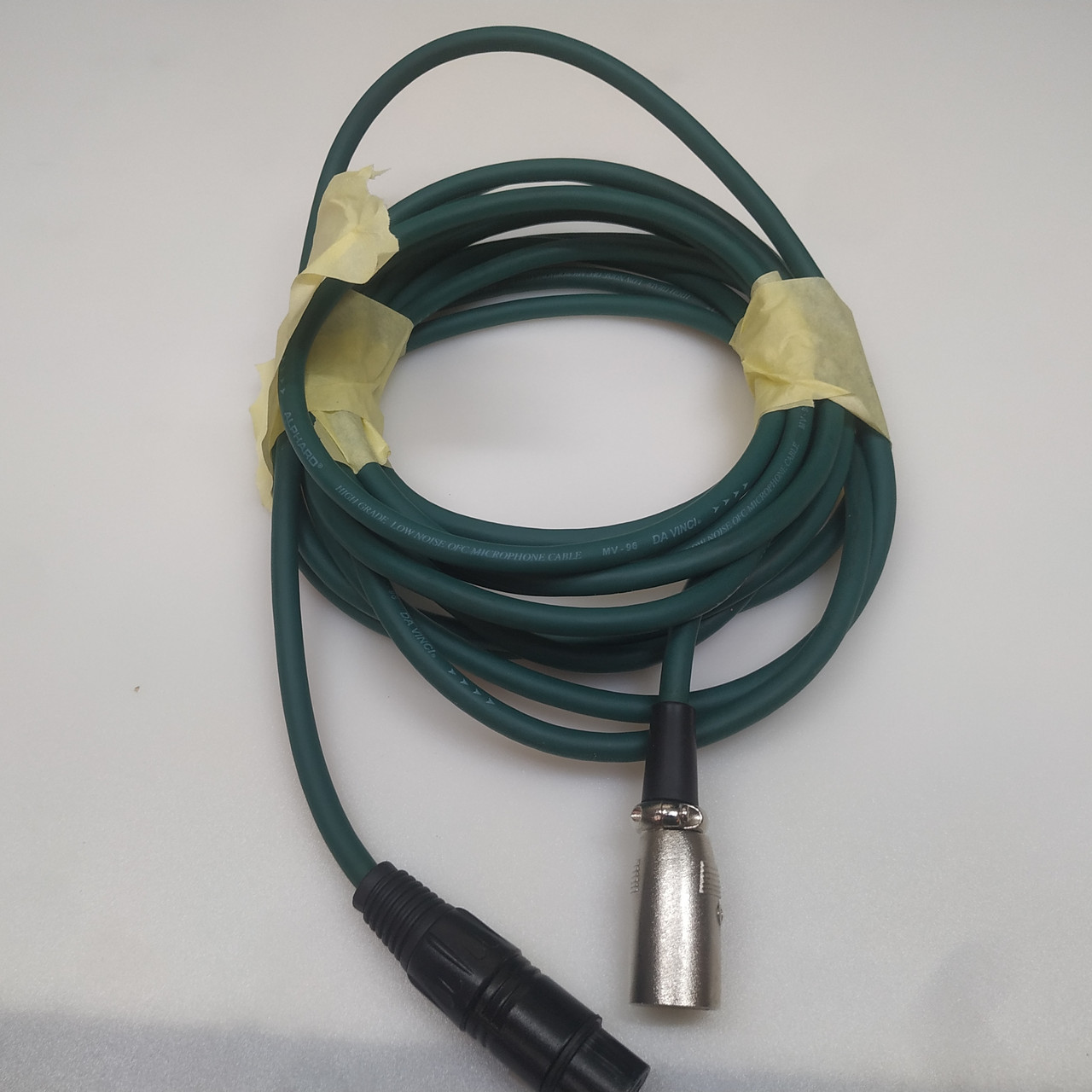Мікрофонний шнур xlr-xlr (ма папа) 5,5 м Alphard MV-96 Da Vinchi
