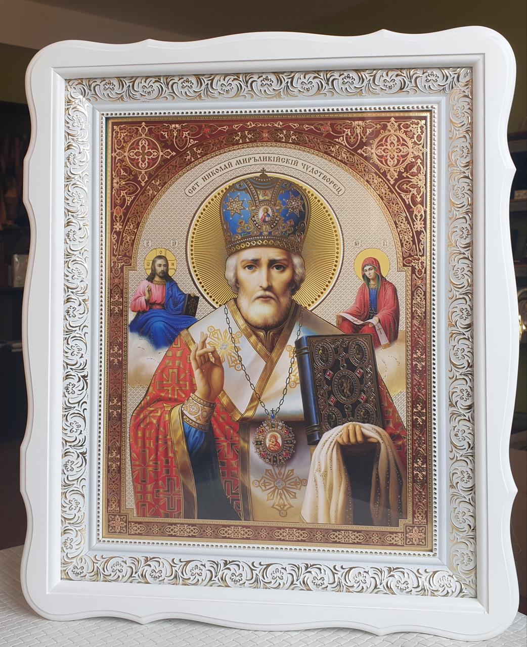 Аналойна ікона Святий Миколай Чудотворець у фігурному білому кіоті, що відкривається,розмір 52×42,лик 30*40,26