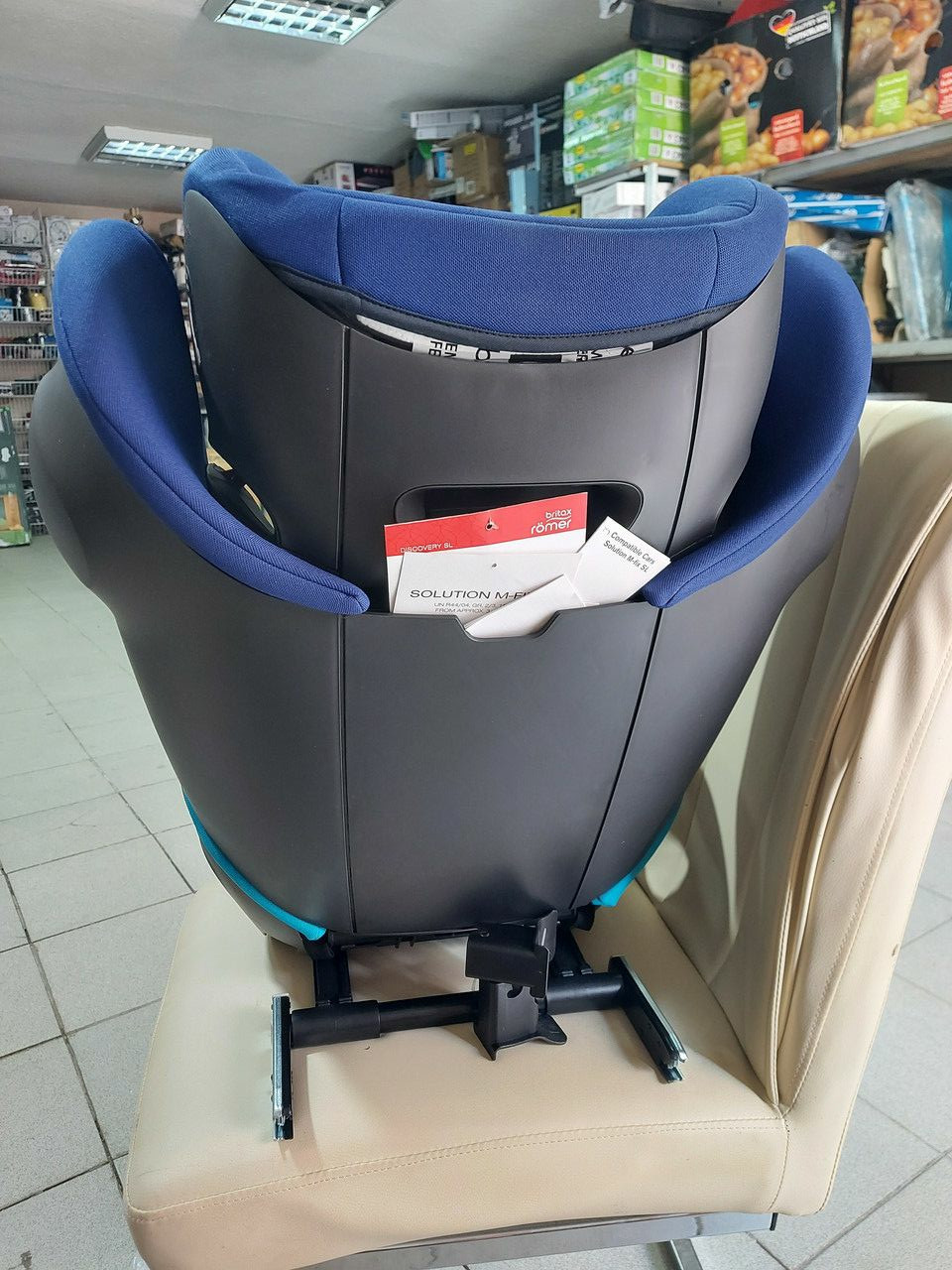 Cybex solution m clearance sl