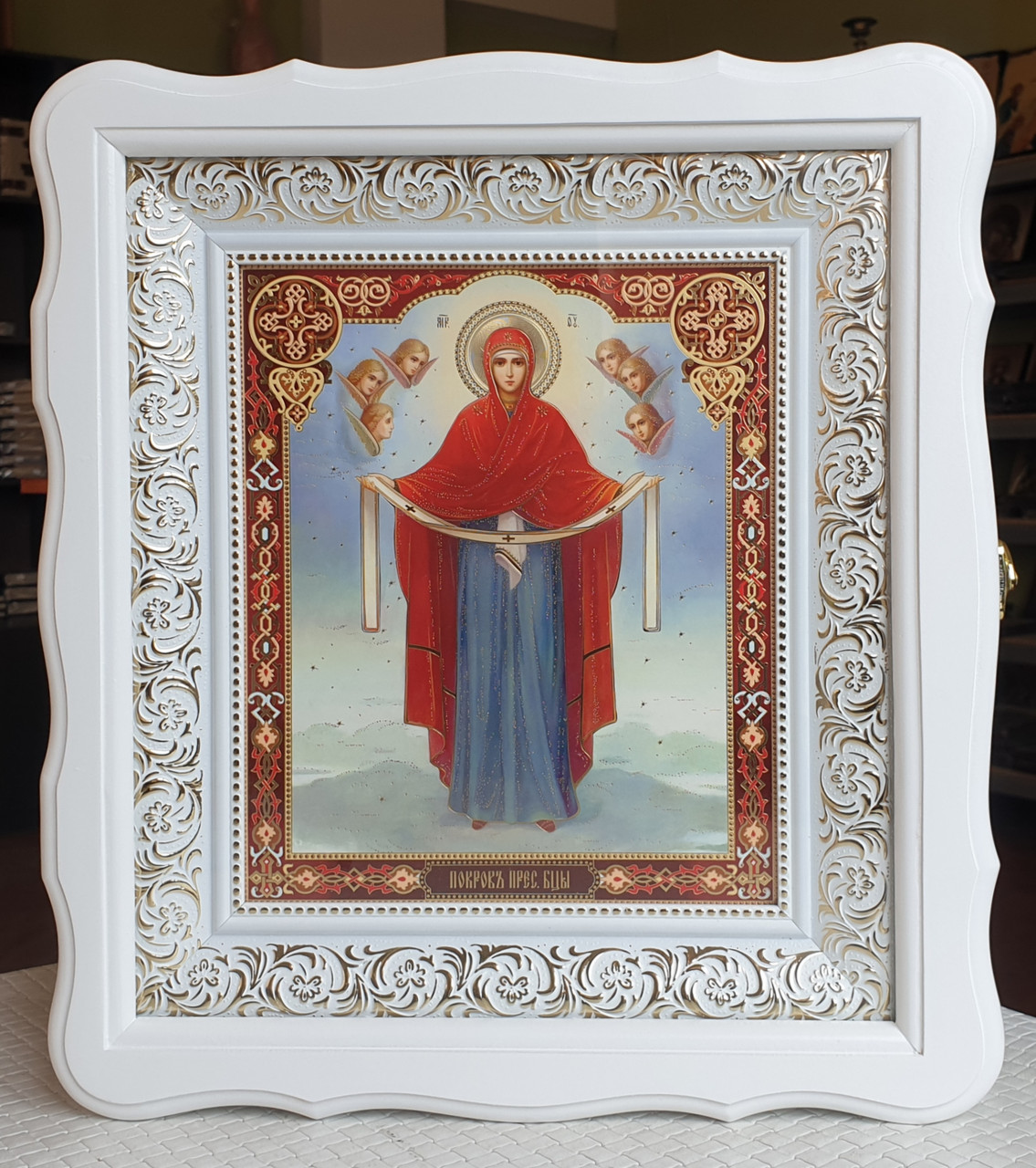 Аналойна ікона Богородиця Покров у фігурному кіоті, що відкривається, розмір кіота 31*35,лик 20*24, 26 сюжетів