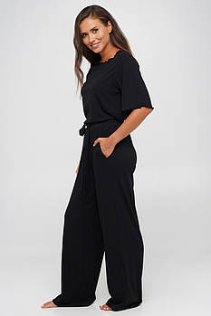 Трикотажний комплект в рубчик штани і футболка