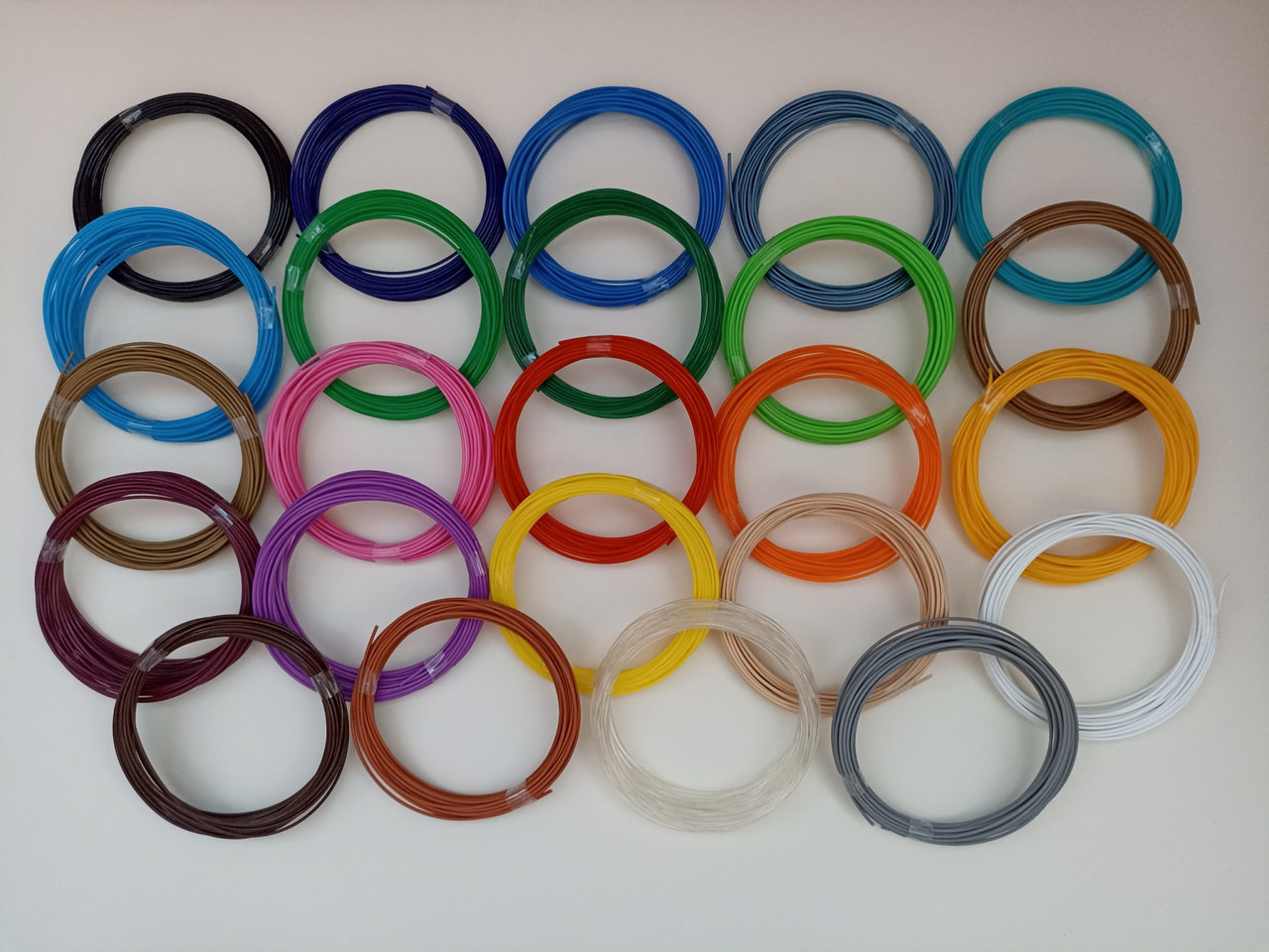 Набор PLA пластика 24 цветов по 10 метров для 3D ручек / 240 метров - фото 2 - id-p1468558520