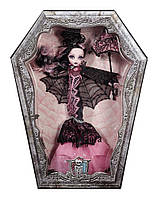 Кукла Монстер Хай Дракулаура Эксклюзивная Коллекционная (Monster High Draculaura Collector Doll)