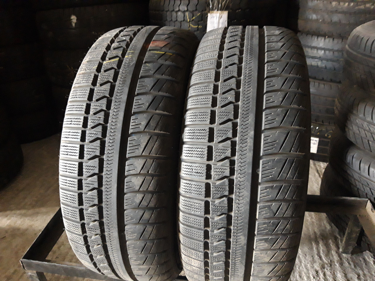 Пара всесезонніх шин 205/60/15 Vrederstein Quatrac3, з Німеччини без пробігу по Україні