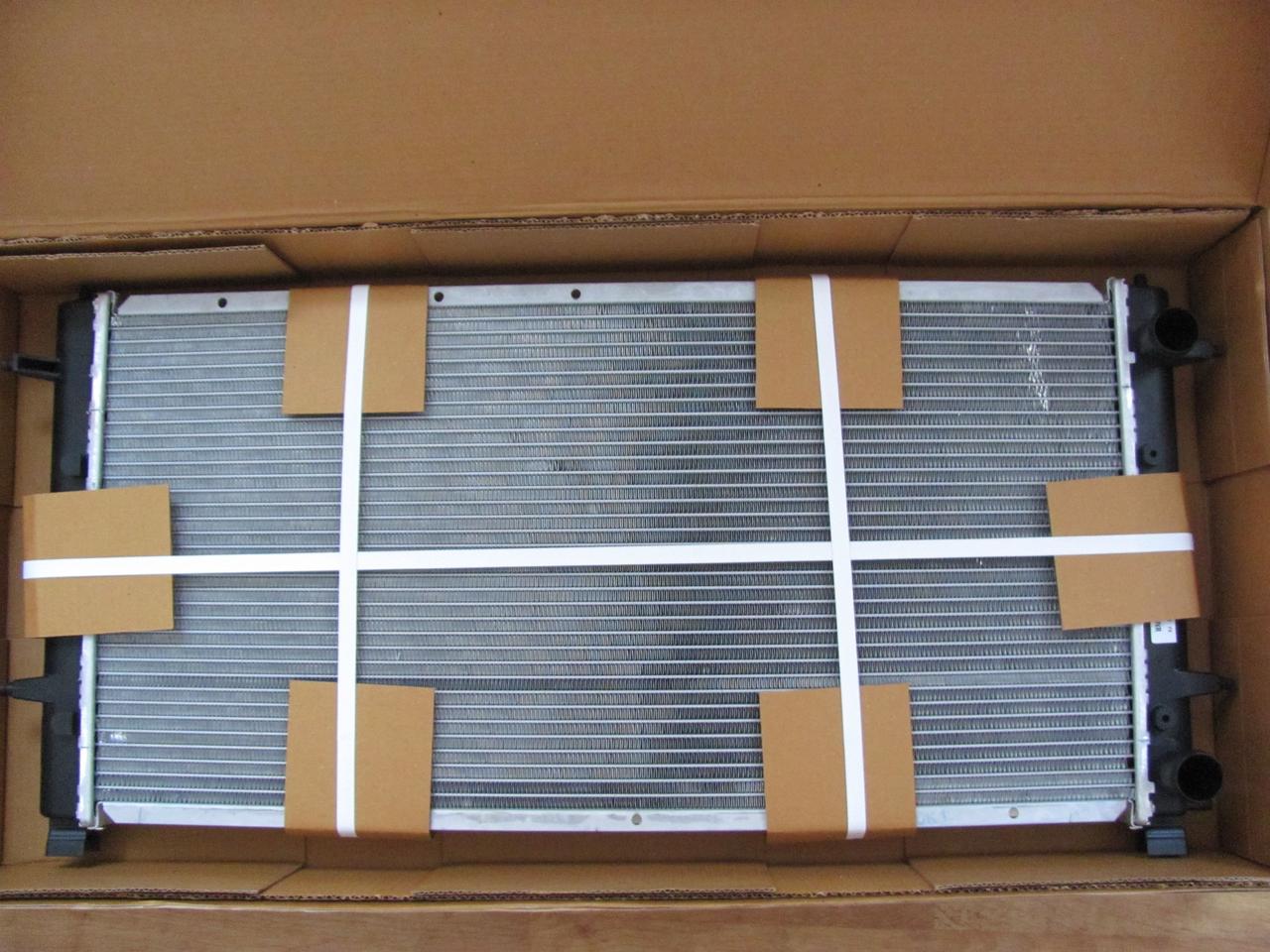 Радіатор системи охолодження Volkswagen T4 | 355 мм | NRF 509514, фото 1