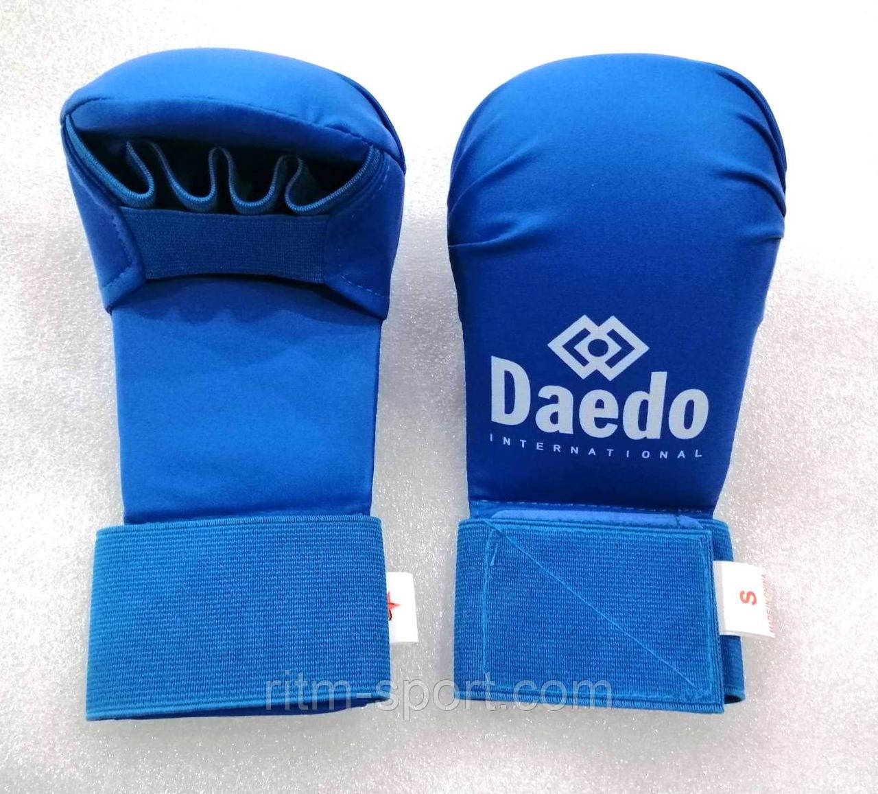Накладки (рукавички) для карате Daedo
