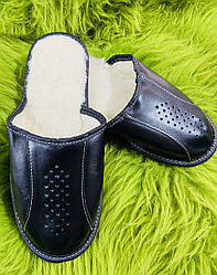 Домашні чоловічі капці із шкіри та овечої шерсті 40 розмір