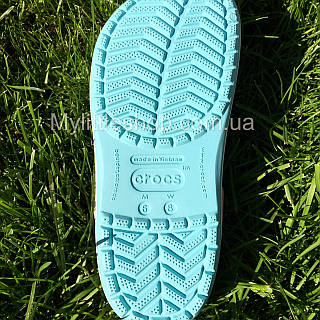 M8 w10 crocs new arrivals