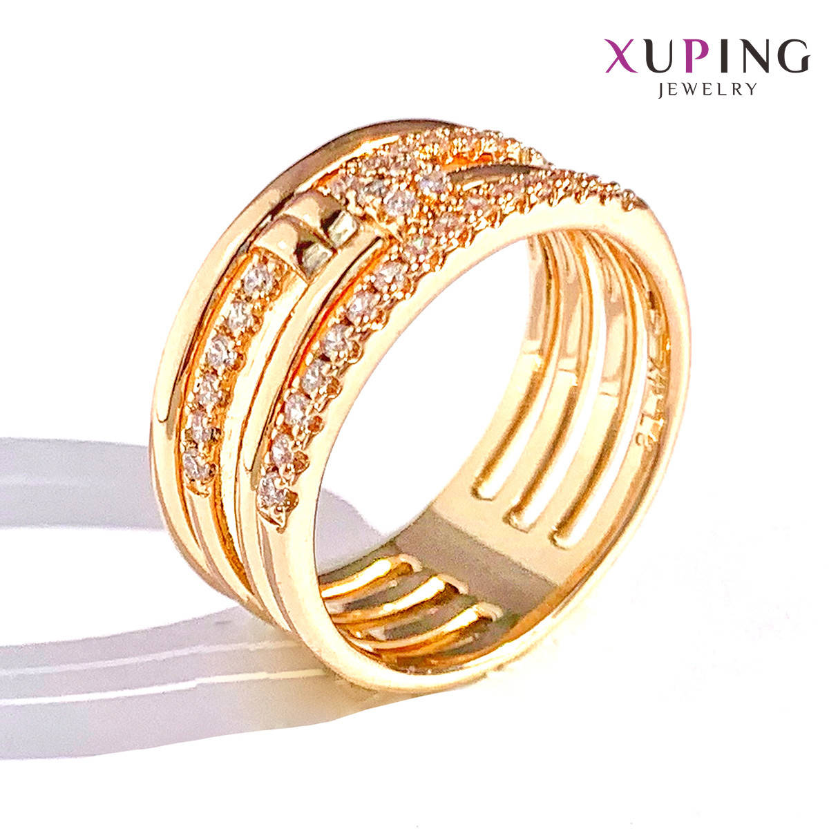 

Кольцо Xuping, белые фианиты (куб. цирконий), ширина 9 мм, вес 5 г, позолота 18K, ХР01637 (20)