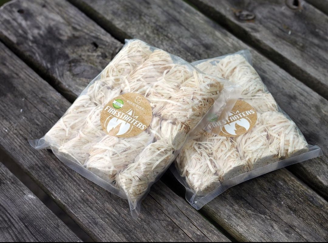 Розпалювач вогню з дерев'яної вовни WOOD WOOL преміум 10 штук