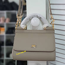 Жіноча шкіряна сумка Dolce & Gabbana 20 см (Дольче Габбана) копія клас ААА бежева