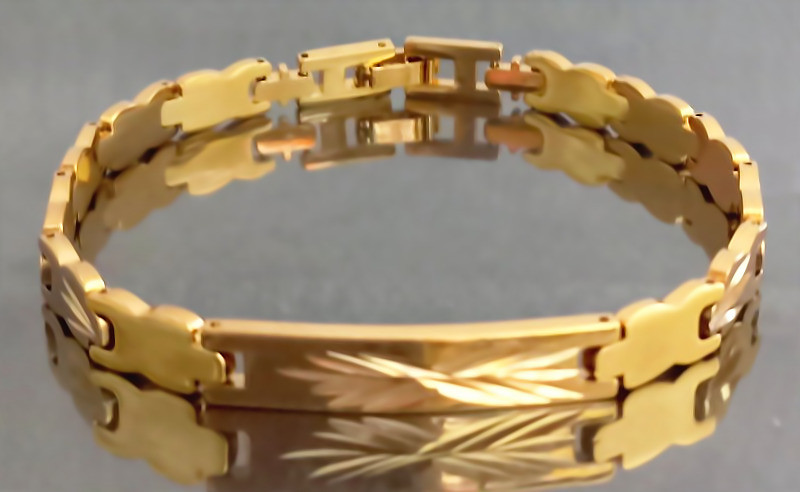 Браслет Аthena зі сталі. Позолота 18К. Довжина: 20 см. Ширина: 7 мм.