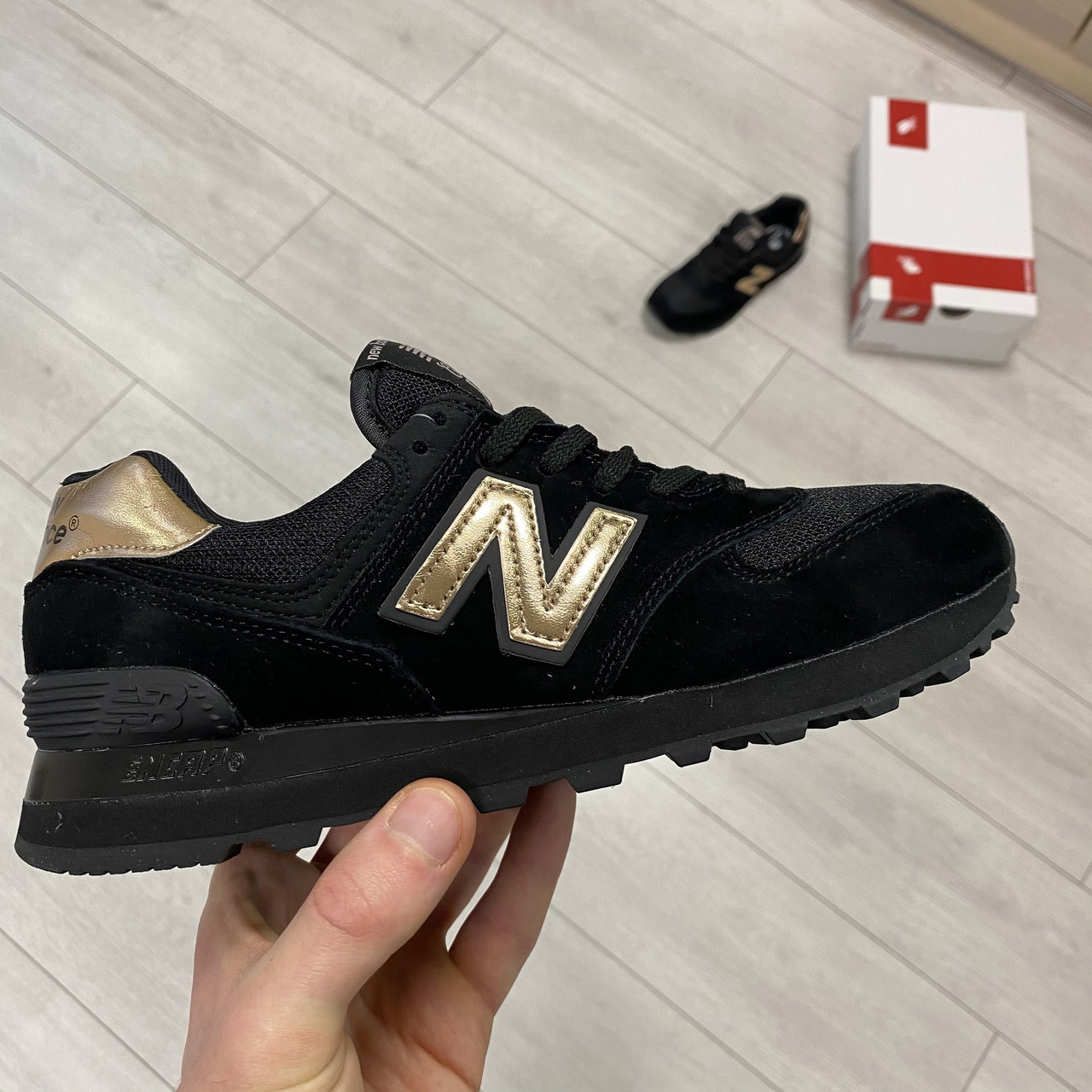 Жіночі кросівки демісезонні New Balance 574 весна осінь чорні. Живе фото, фото 1