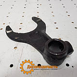 Вилка перемикання редуктора КПП МТЗ (Оригінал) 50-1702028, фото 3