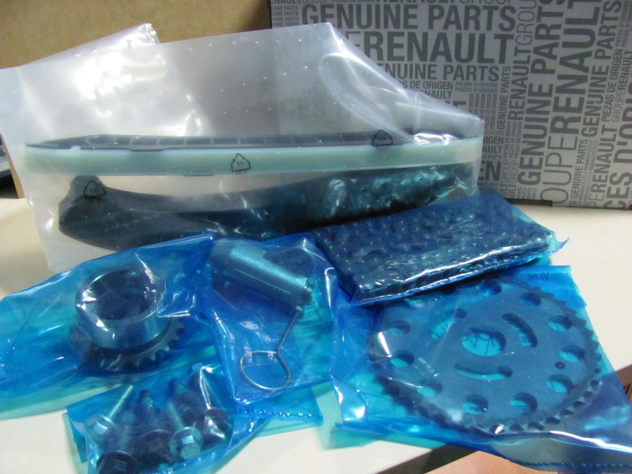 Комплект ланцюга ГРМ Renault Trafic | Opel Vivaro | 2.0dCi | 06-14 | RENAULT 130C11053R